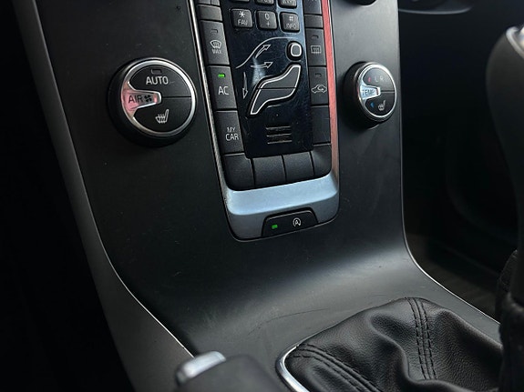 Volvo V40 15 of 24