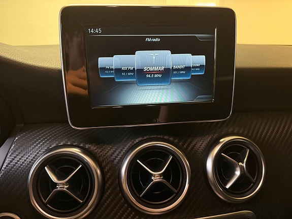 Mercedes-Benz A180 d 14 of 17