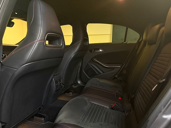 Mercedes-Benz A180 d 16 of 17