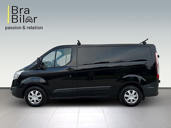 Ford Transit Custom 2 of 5