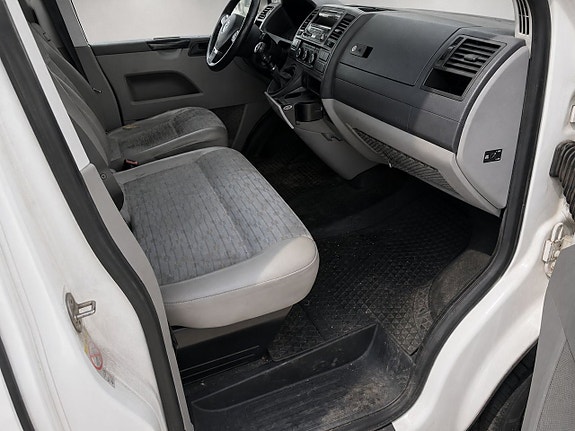Volkswagen Transporter 5 of 5