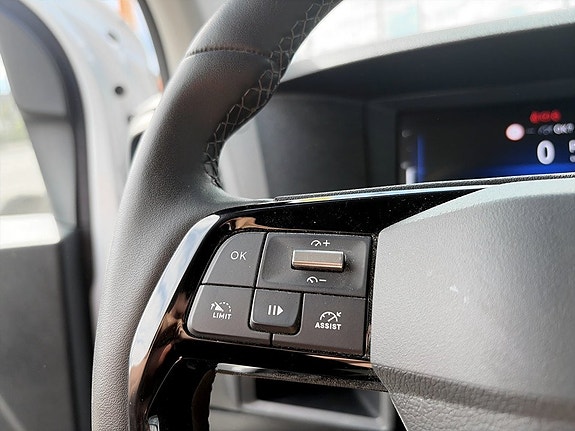 Opel Vivaro 9 of 15