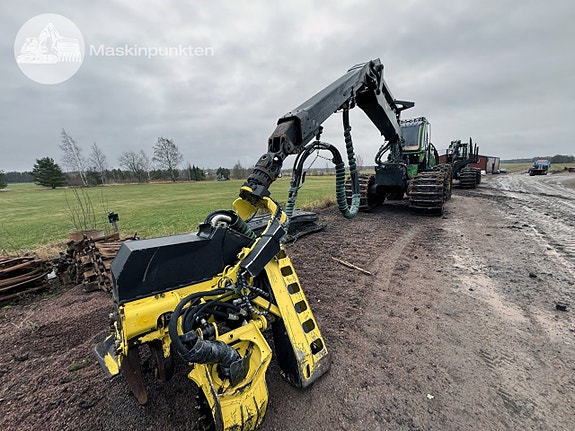 John Deere 1470 G Skördare 6 of 27