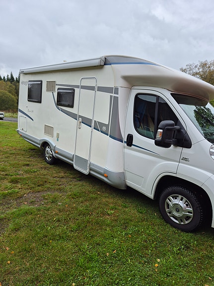 Elnagh Baron 580 4 of 5