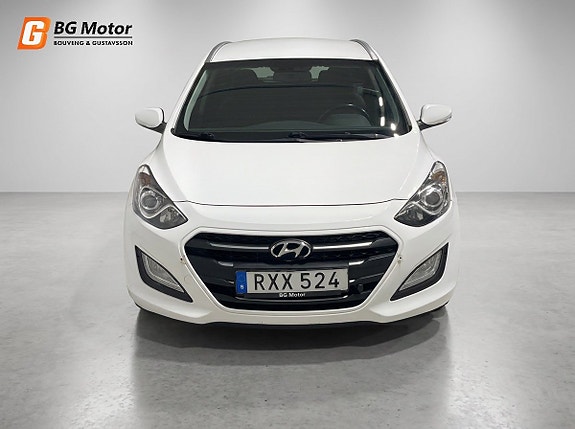 Hyundai i30 2 of 20