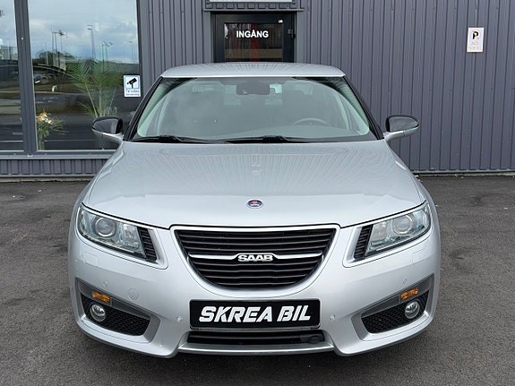 Saab 9-5 4 of 5