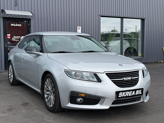 Saab 9-5 3 of 5