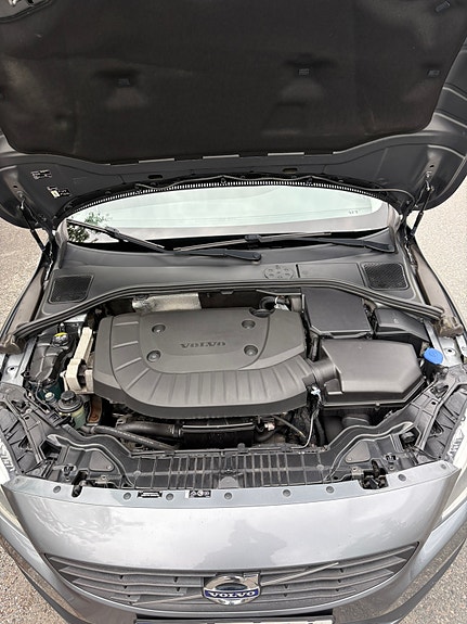 Volvo V60 4 of 11