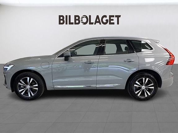 Volvo XC60 2 of 5