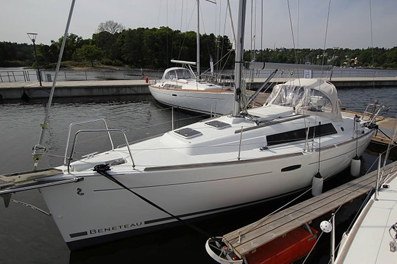 BENETEAU Oceanis 31 2 of 5