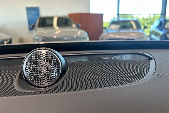 Volvo XC90 20 of 26