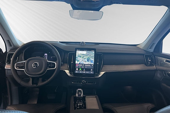 Volvo XC90 9 of 26