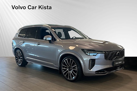 Volvo XC90 6 of 26