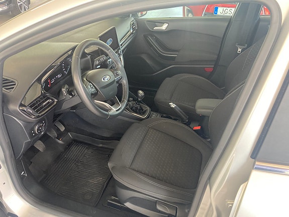 Ford Fiesta 5 of 5