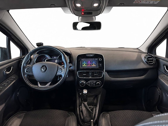 Renault Clio 2 of 5