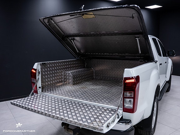 Isuzu D-max 13 of 30