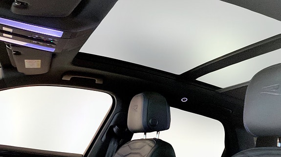Volkswagen Touareg 13 of 13