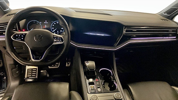 Volkswagen Touareg 10 of 13