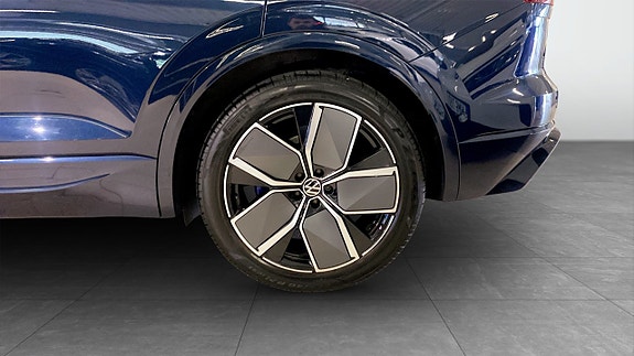 Volkswagen Touareg 6 of 13