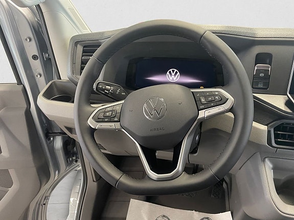 Volkswagen Crafter 10 of 20