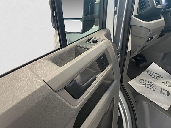 Volkswagen Crafter 8 of 20