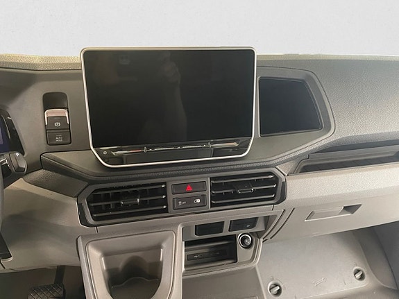 Volkswagen Crafter 12 of 19