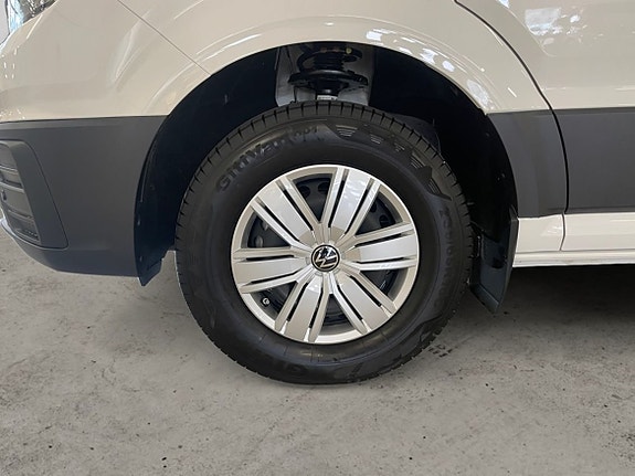 Volkswagen Crafter 6 of 19