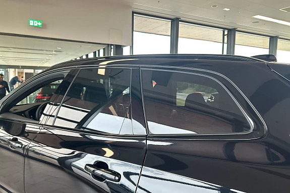 Volvo XC60 18 of 30