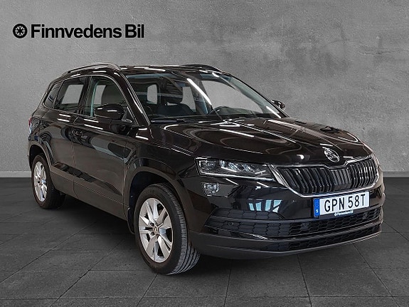 Skoda Karoq 2 of 5
