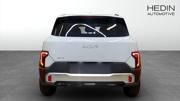 Kia EV2 7 of 12