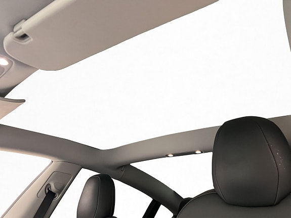 Tesla Model 3 10 of 30