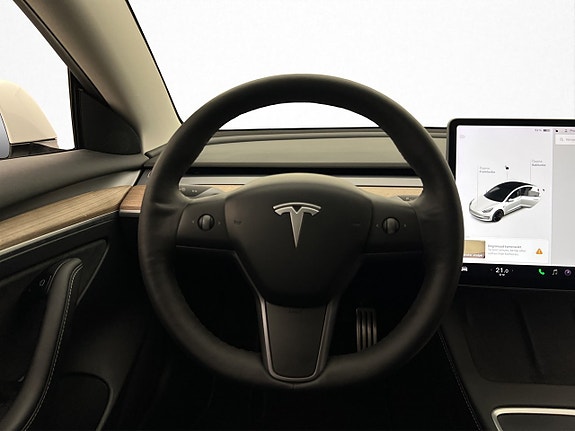 Tesla Model 3 14 of 30