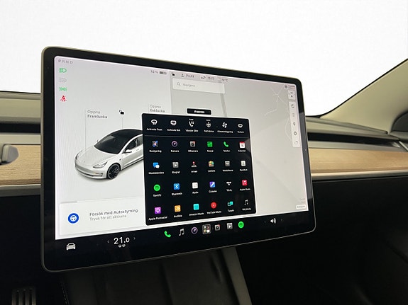 Tesla Model 3 16 of 30