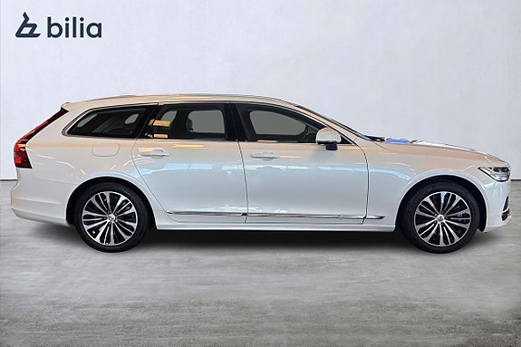 Volvo V90 3 of 22