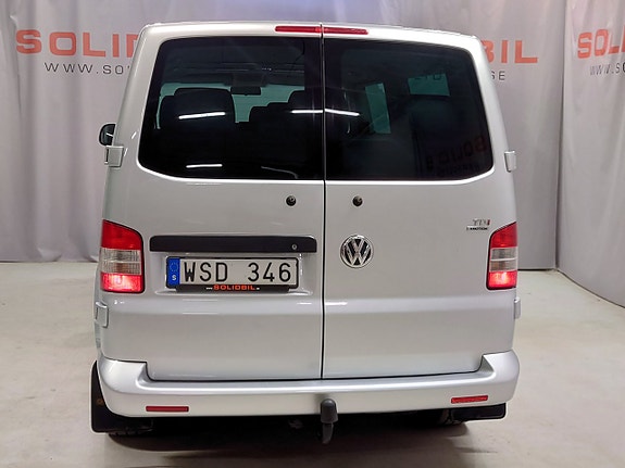 Volkswagen Caravelle 4 of 5