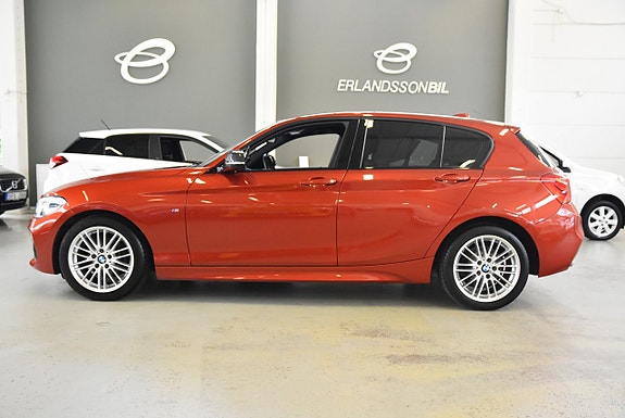 BMW 118i 5 of 5