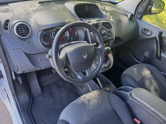 Renault Kangoo Maxi 11 of 16
