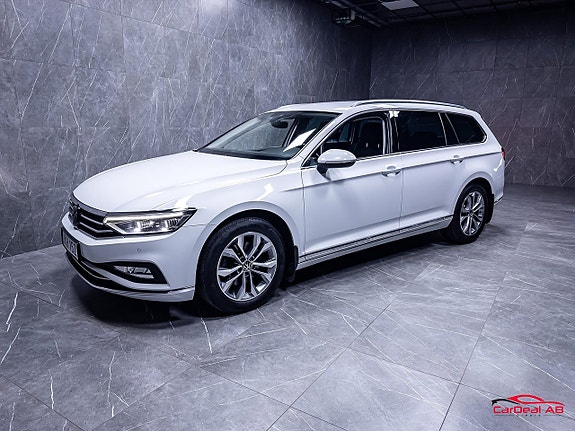 Volkswagen Passat 3 of 5