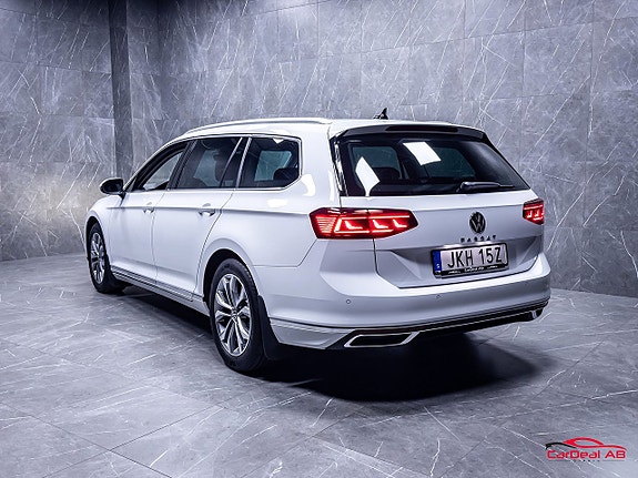 Volkswagen Passat 5 of 5