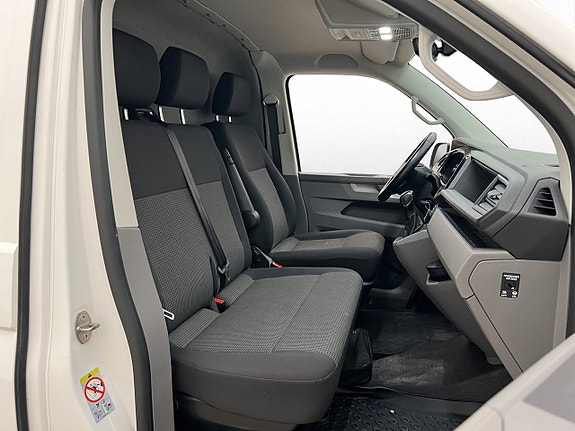 Volkswagen Transporter 30 of 30