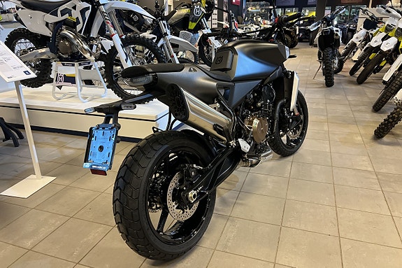 Husqvarna Svartpilen 801 *36 mån Räntefritt* 2 of 10