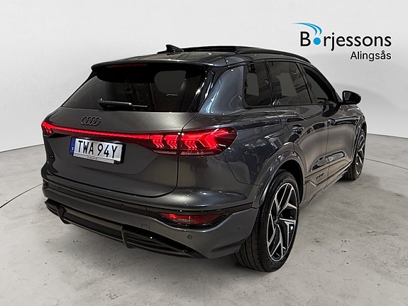 Audi Q6 e-tron 3 of 5