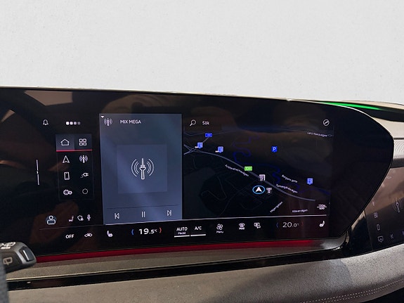 Audi Q6 e-tron 10 of 16