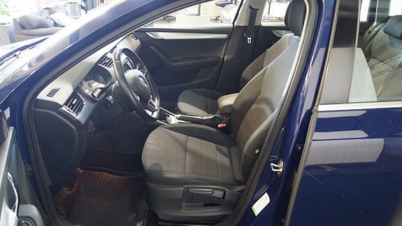 Skoda Octavia 5 of 5