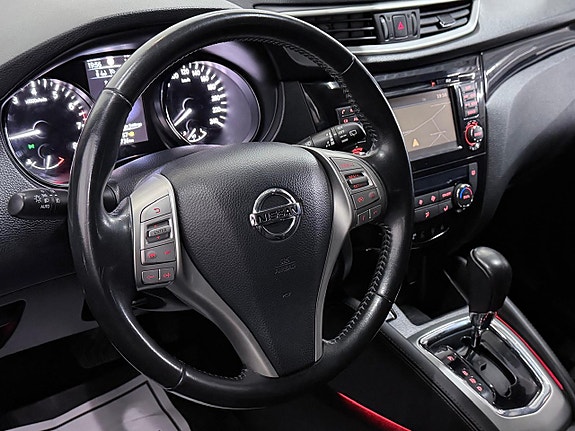 Nissan Qashqai 2 of 5