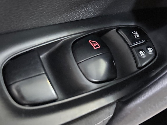 Nissan Qashqai 24 of 29