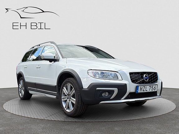 Volvo XC70 3 of 5