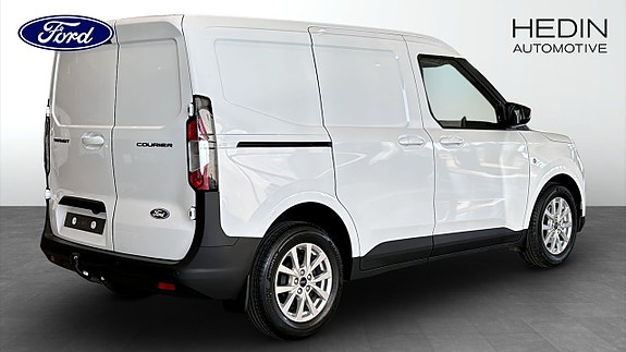 Ford Courier 2 of 9