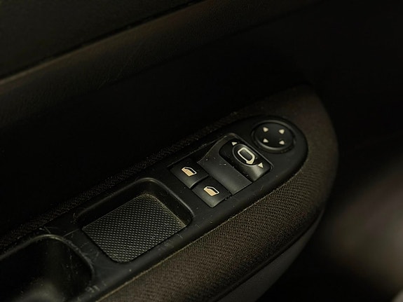 Peugeot 307 15 of 16