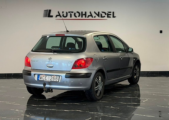Peugeot 307 6 of 16